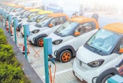 新基建東風(fēng)吹，充電樁市場(chǎng)將會(huì)迎來怎樣的新一年?