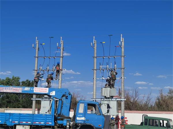 阿拉善電業(yè)局烏力吉供電分局 戍守邊防，電力護(hù)航