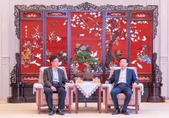 中國能建總經(jīng)理、黨委副書記孫洪水拜訪揚州鎮(zhèn)江主要領(lǐng)導