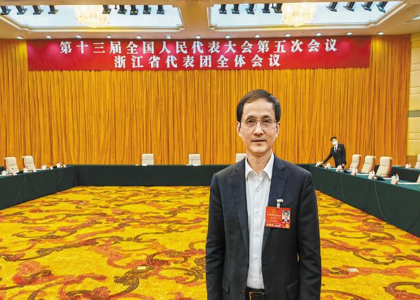 【兩會】電力為打造現(xiàn)代化濱海大都市注入動能——訪全國人大代表、浙江省寧波市經(jīng)濟(jì)和信息化局局長張世方