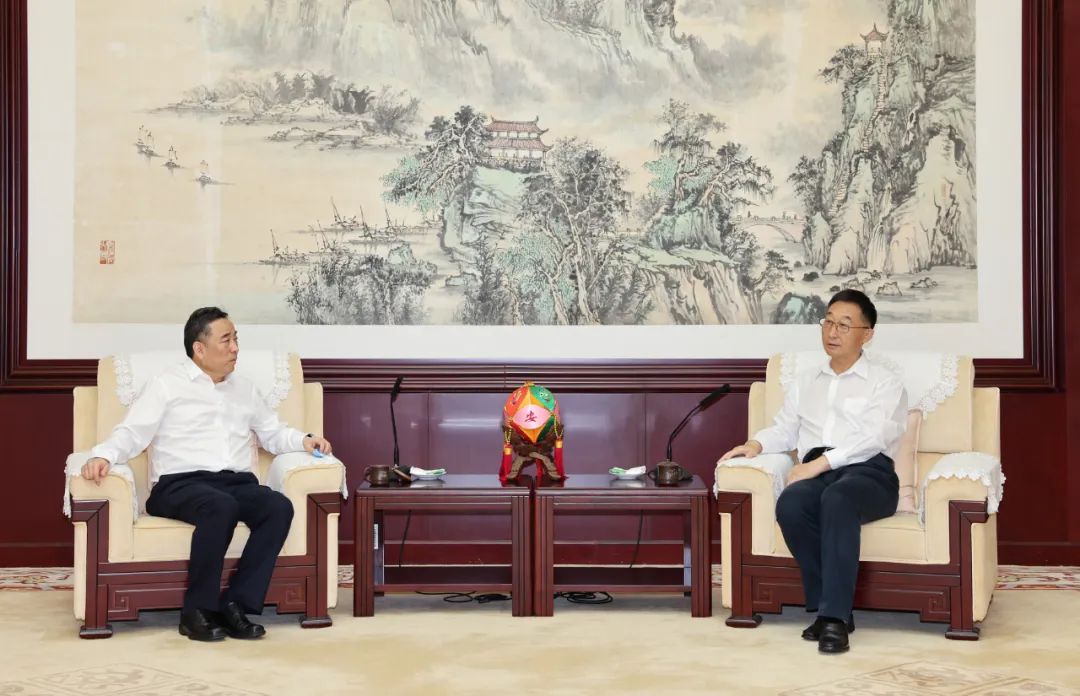 宋海良拜會廣西壯族自治區(qū)黨委書記劉寧、自治區(qū)主席藍(lán)天立