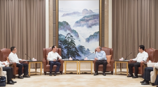 中國電建集團(tuán)公司黨委書記、董事長丁焰章拜會福建省委書記尹力、省長趙龍