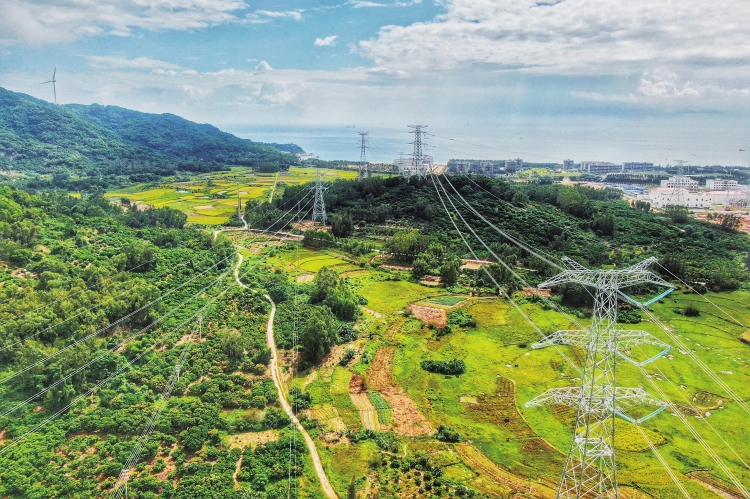 南方電網公司深入落實能源安全新戰(zhàn)略，助力實現(xiàn)“雙碳”目標綜述