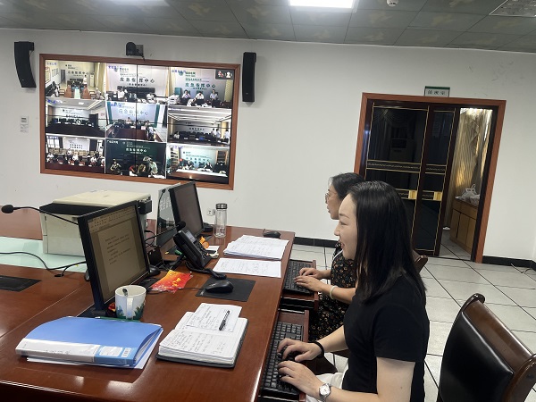 國慶我在崗，服務(wù)不打烊