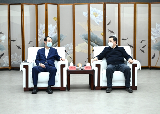 丁焰章與雄安新區(qū)黨工委書記、管委會主任張國華會談