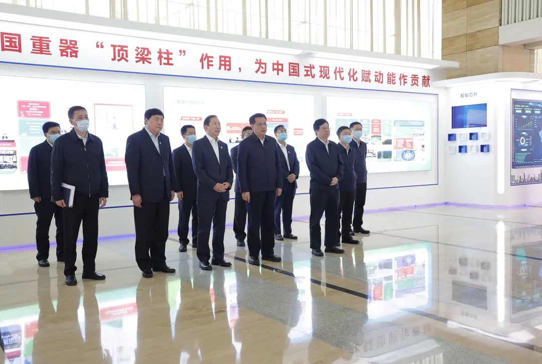 重慶市委書記袁家軍、市長胡衡華與國家電網(wǎng)董事長辛保安、總經(jīng)理張智剛會談