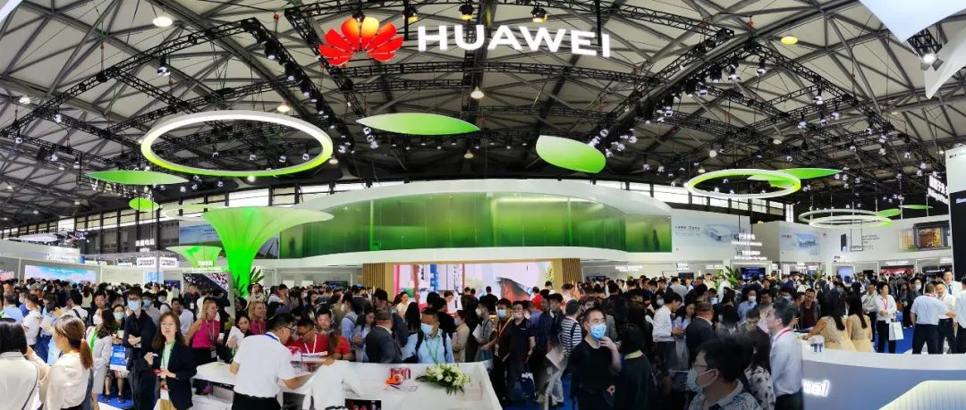SNEC“人氣之王”! 華為推出智能光儲發(fā)電機等全場景智能光儲解決方案，持續(xù)引領行業(yè)