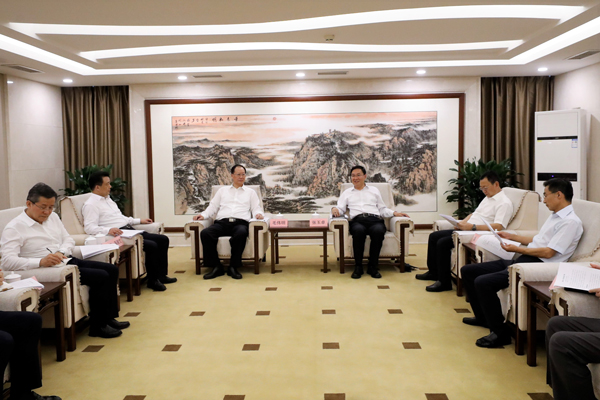 國務(wù)院國資委黨委書記、主任張玉卓會(huì)見湖南省委副書記、省長毛偉明