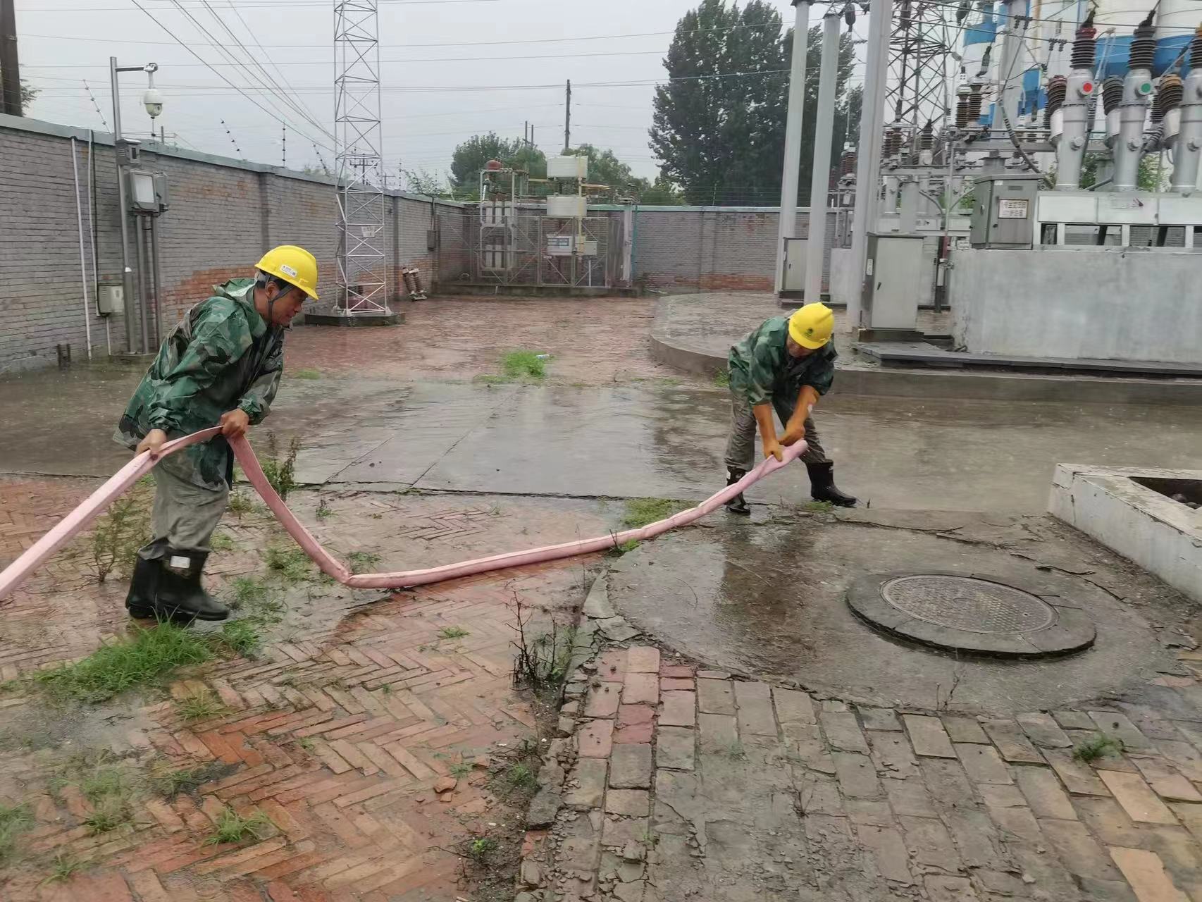 京津冀地區(qū)迎來極端強降雨，國網冀北電力近7000人迎戰(zhàn)