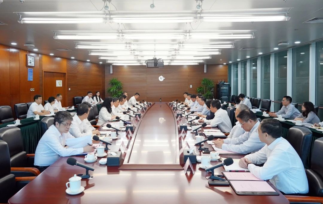 中國能建黨委書記、董事長宋海良與中國海油黨組書記、董事長汪東進會談