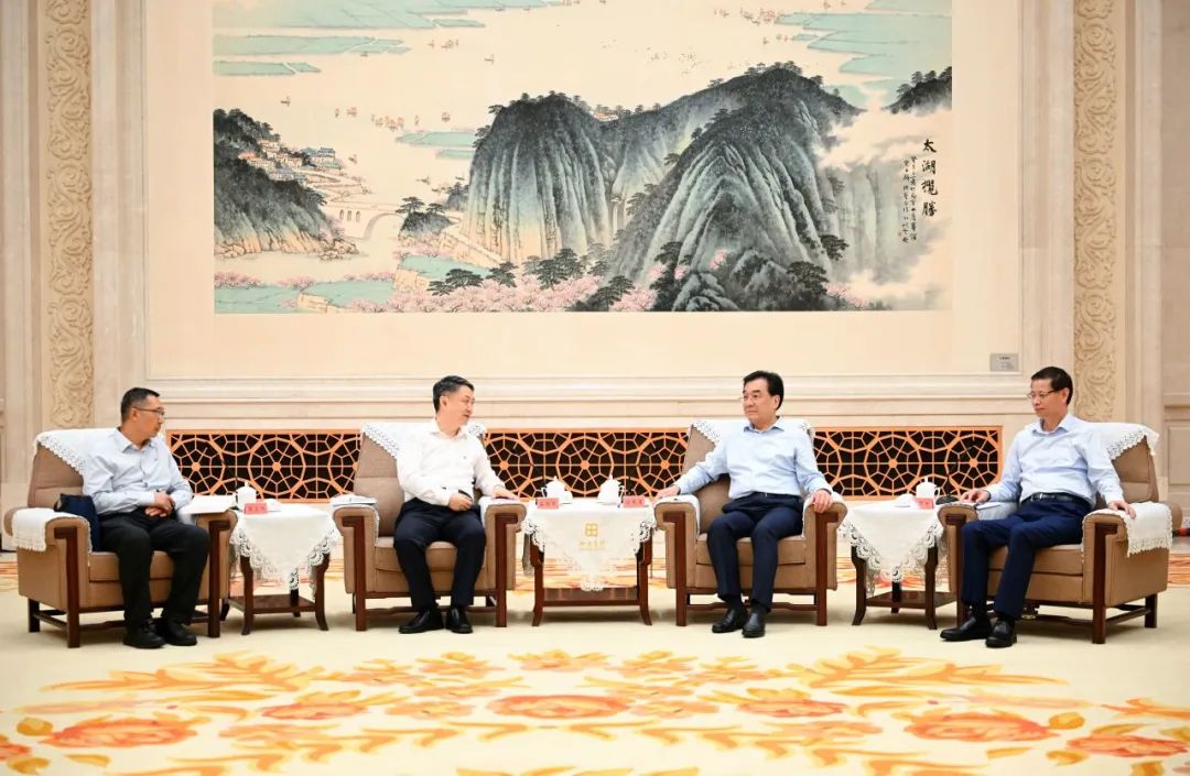 華能集團(tuán)黨組書記、董事長溫樞剛拜會江蘇省委書記信長星、省長許昆林