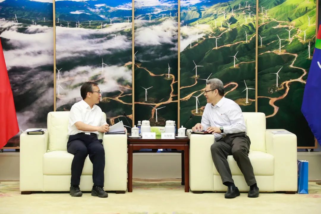 國家電投黨組書記、董事長錢智民會見河北省滄州市市長向輝