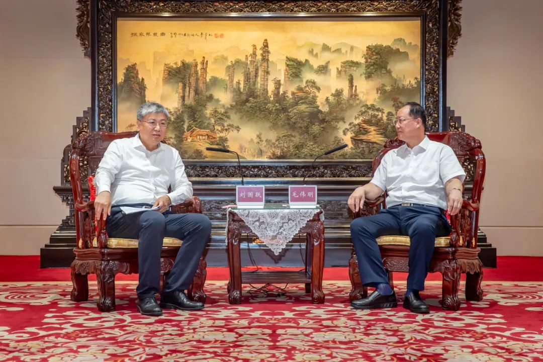 國家能源集團黨組書記、董事長劉國躍拜會湖南省委副書記、省長毛偉明