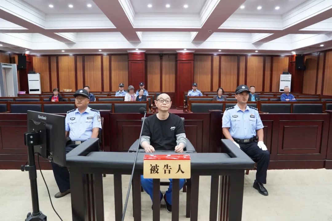 貴州電網(wǎng)有限責(zé)任公司原黨委委員、工會(huì)主席張帆受賄案一審宣判