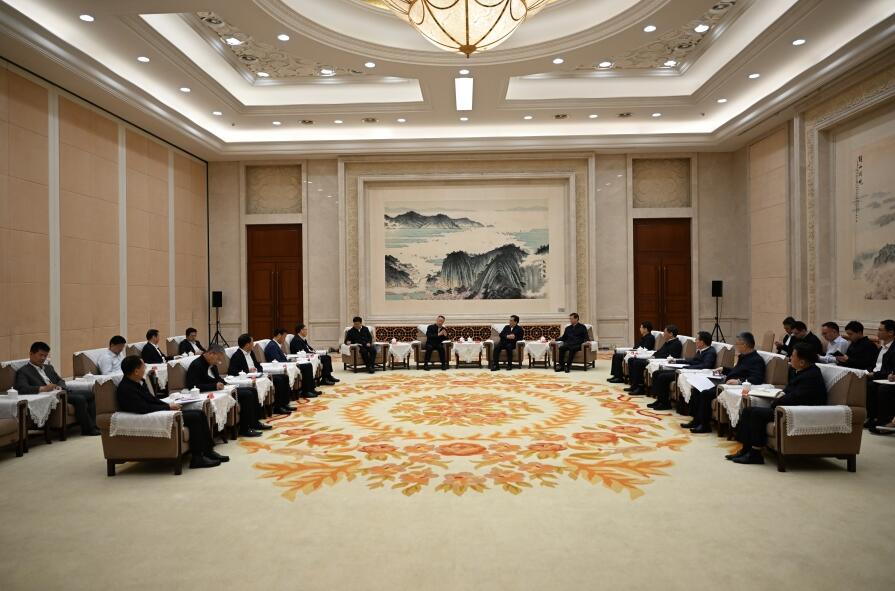 三峽集團(tuán)董事長、黨組書雷鳴山拜會江蘇省委書記信長星、 省長許昆林