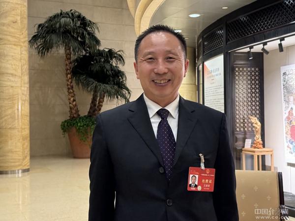 王建清代表：打通全產(chǎn)業(yè)鏈條，提升氫能源產(chǎn)品競(jìng)爭(zhēng)力