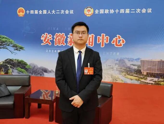 全國人大代表、國軒高科姚金?。簶?biāo)準(zhǔn)、技術(shù)、產(chǎn)業(yè)鏈多管齊下，推動電化學(xué)儲能產(chǎn)業(yè)高質(zhì)量發(fā)展