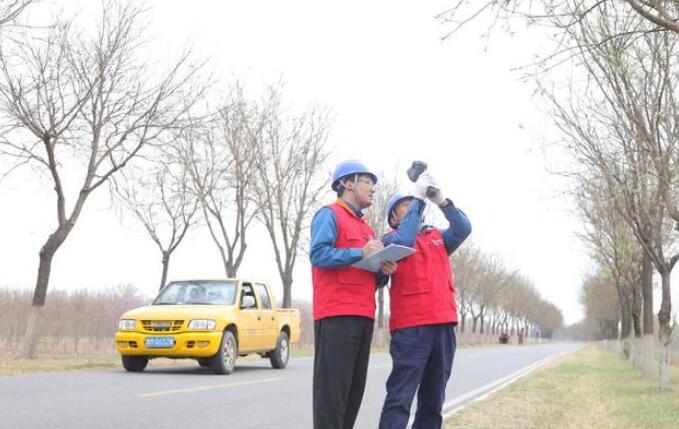國網(wǎng)惠民縣供電公司優(yōu)化供電營商環(huán)境，助力黃河流域高質(zhì)量發(fā)展