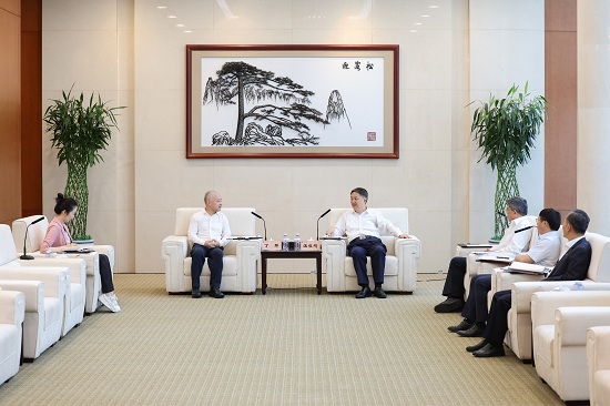 華能集團黨組書記、董事長溫樞剛會見?？谑惺虚L丁暉