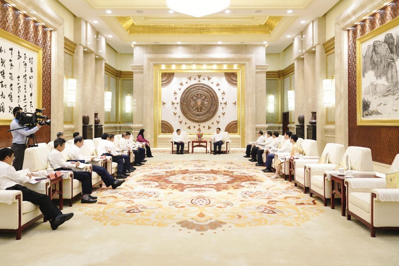 中國能建黨委書記、董事長宋海良拜會廣西壯族自治區(qū)黨委書記劉寧