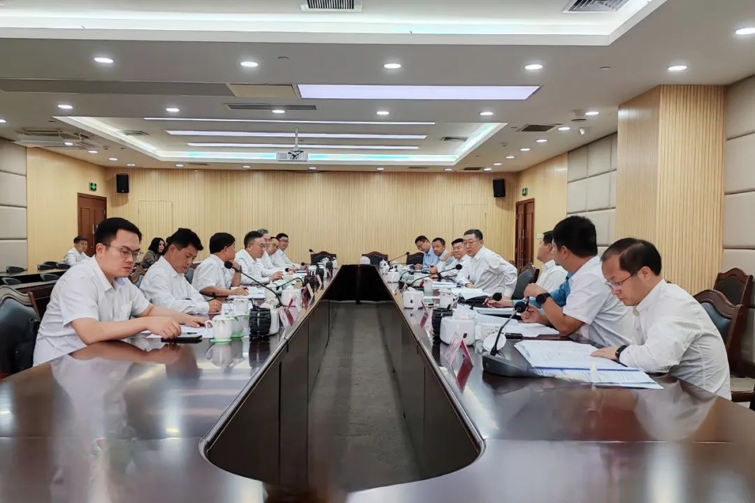 國家能源集團廣西公司黨委書記、董事長李富軍拜會柳州市委副書記、市長張壯
