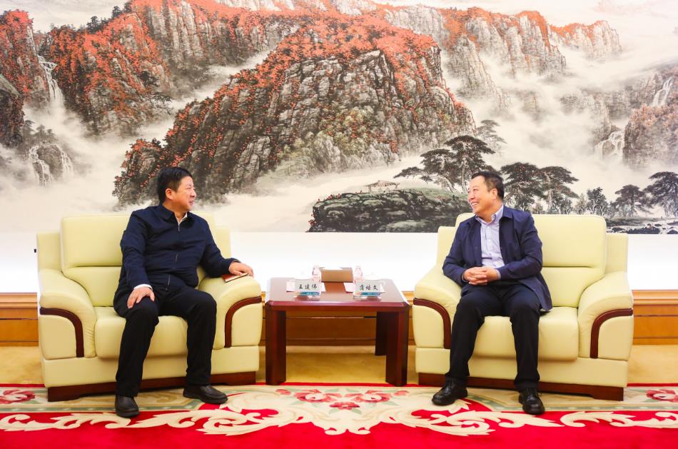 大唐甘肅公司黨委書記、董事長王建偉與甘肅電投集團黨委書記、董事長蒲培文會談