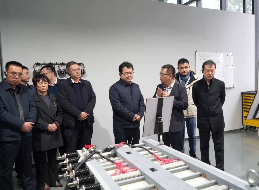 慶陽市委常委、西峰區(qū)委書記孔衛(wèi)濤一行考察寰