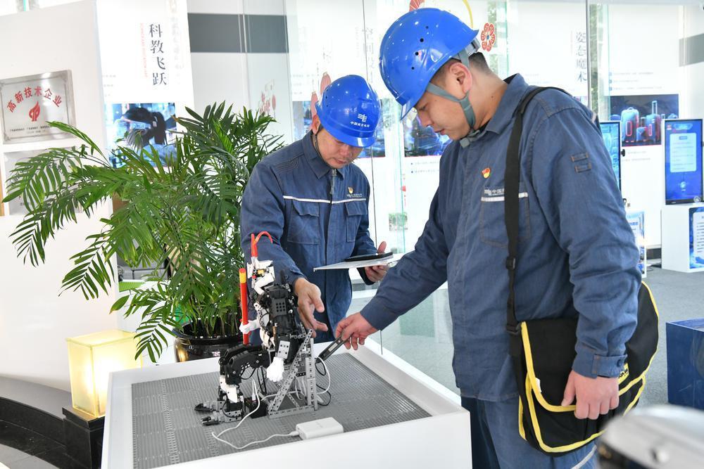 廣東電網(wǎng)“電”力全開，助力現(xiàn)代化產(chǎn)業(yè)體系建設(shè)