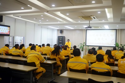 華潤(rùn)南京公司檢修公司黨支部開展黨員大會(huì)、支委會(huì)以及3月份主題黨日活動(dòng)